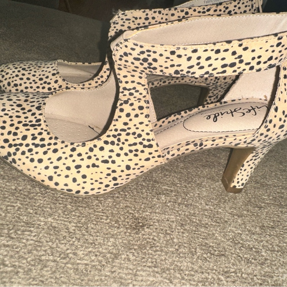 Life Stride Cream and Black Heels with Ankle Strap